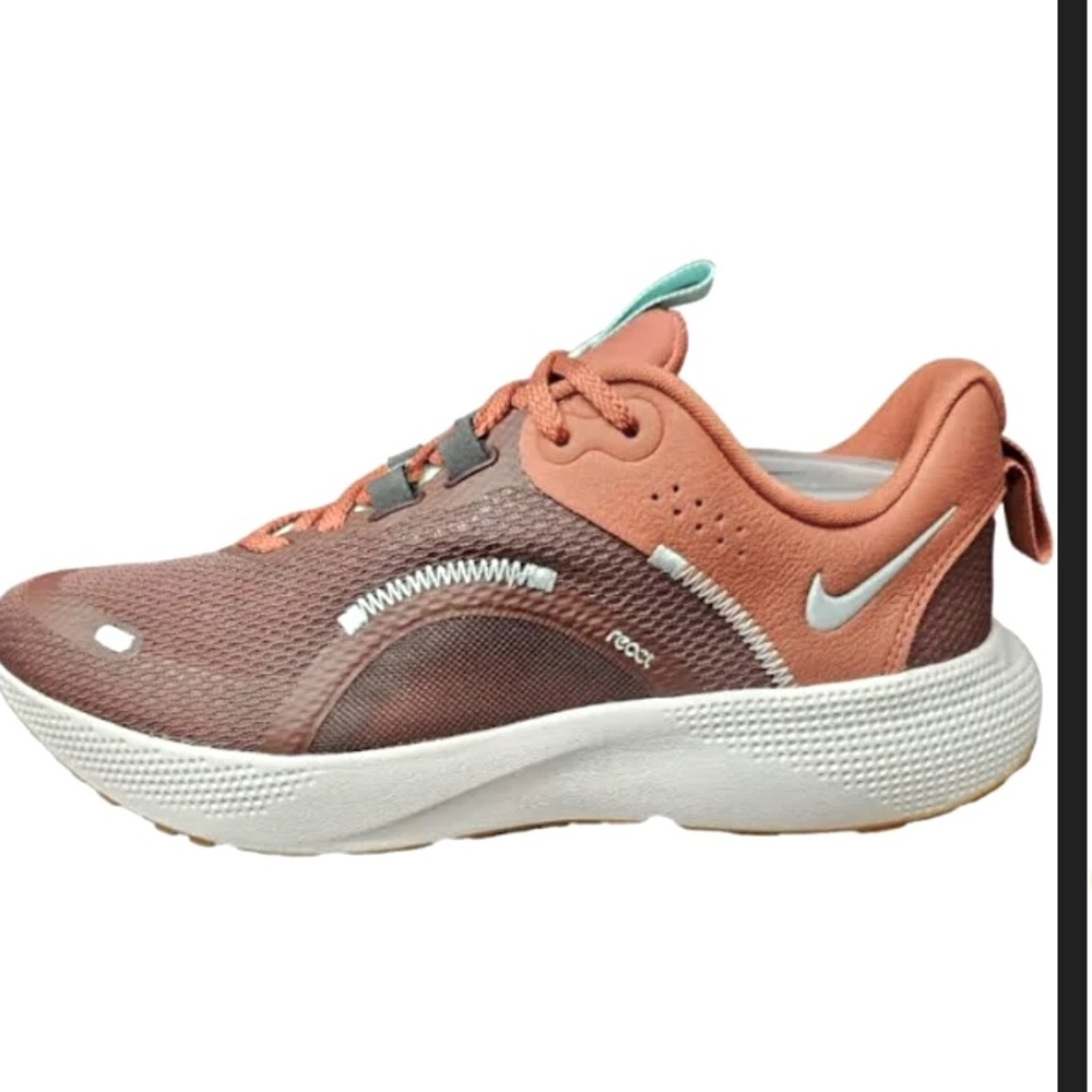 Nike React Running Shoes - image 2